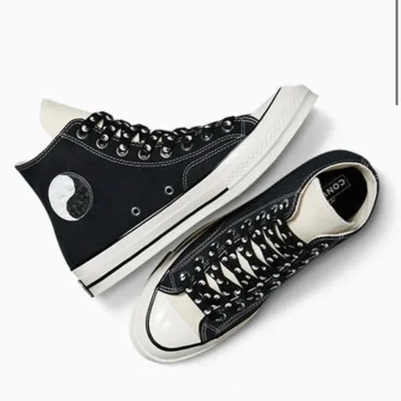 Chuck 70 All Star Yin-Yang - GLOW IN THE DARK (Unisex M8/W10) - Picture 1 of 9